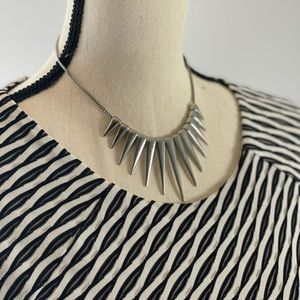 Stylish drop tear choker